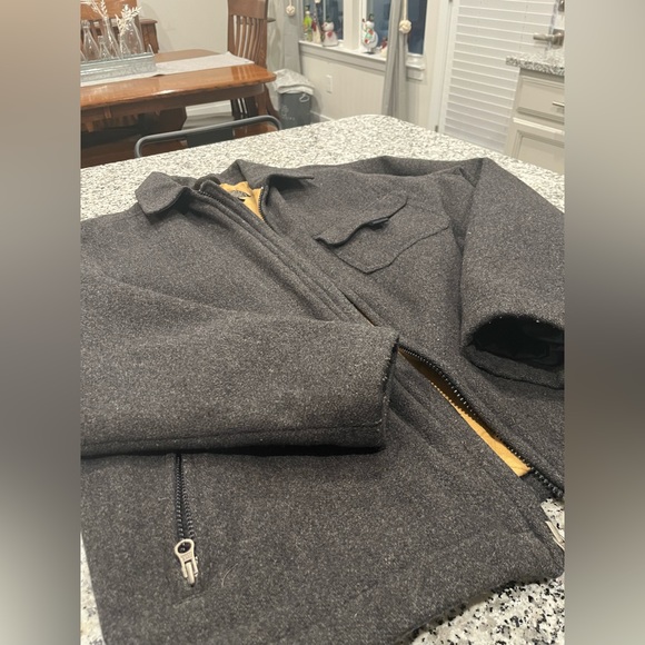 EUC Abercrombie & Fitch, Size Men’s Large, Vintage A&F %100 Wool Full Zip Jacket - Picture 2 of 7